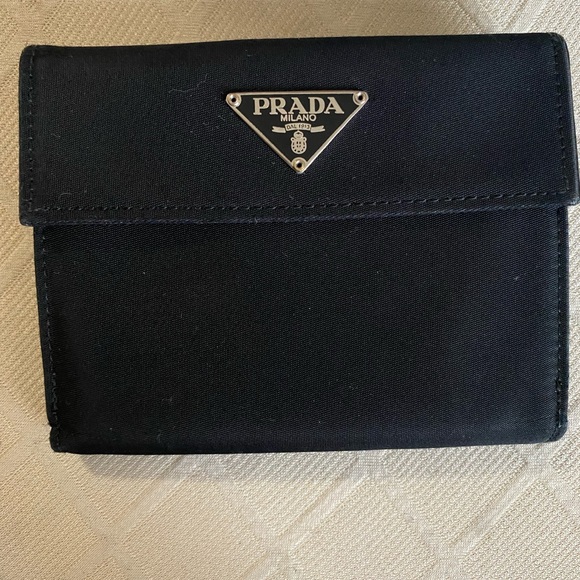 Prada nylon small wallet (VINTAGE)Black - Picture 1 of 10